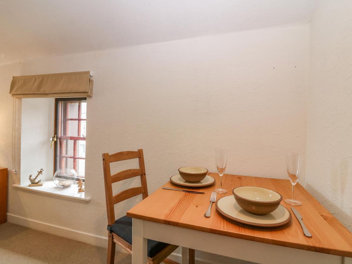 The Wee Hideaway Apartment Cupar Exterior photo